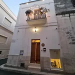 Novecento Italiano 4*