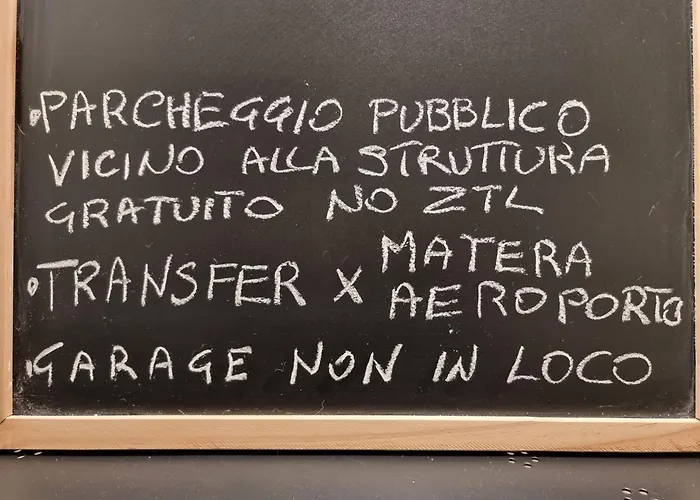 Alojamento de Acomodação e Pequeno-almoço Novecento Italiano 4*