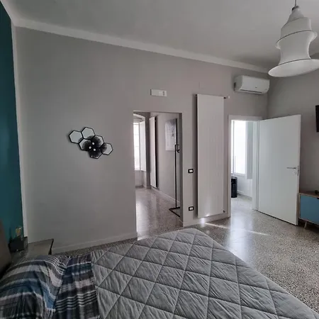Novecento Italiano Bed & Breakfast 2*